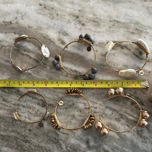 6 Bourbon & Bow ties bracelets